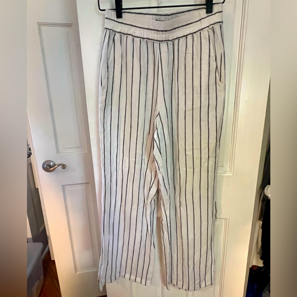 Striped Women’s Linen Pants in White and Navy